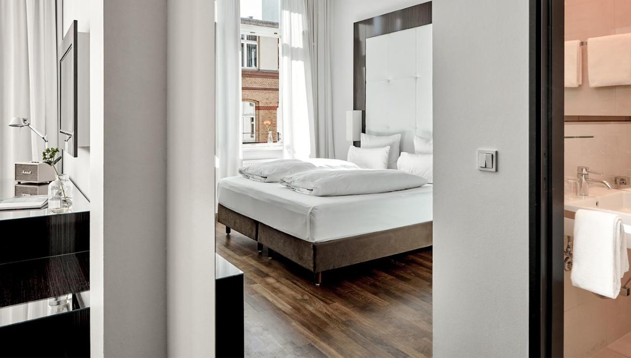 The Pure, Frankfurt, A Member Of Design 4*