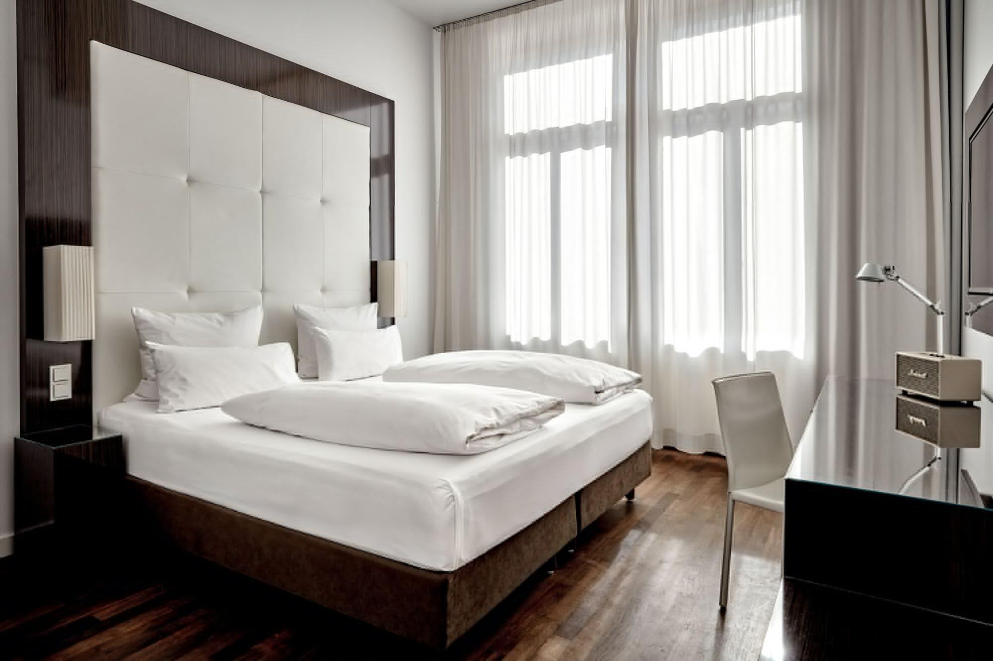 The Pure, Frankfurt, A Member Of Design 4*