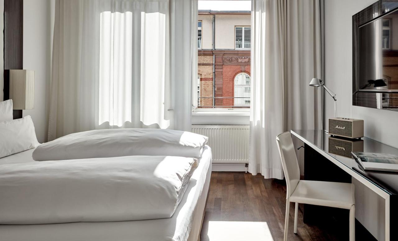The Pure, Frankfurt, A Member Of Design 4*